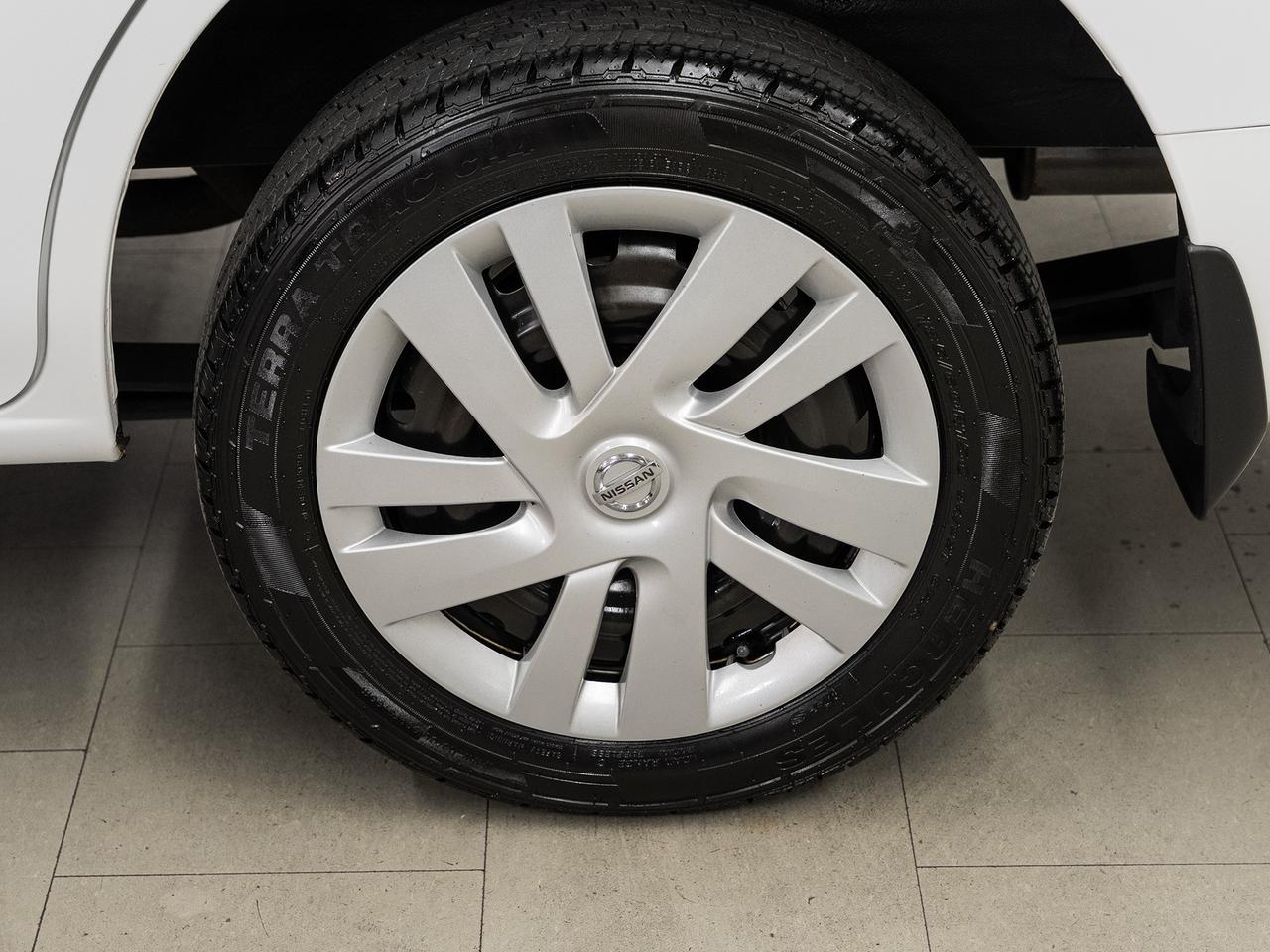 2021 Nissan NV200 SV | Dual Doors | Backup Camera | CarPlay Photo