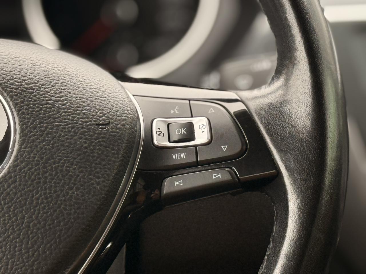 2019 Volkswagen Tiguan COMFORTLINE 4Motion Photo