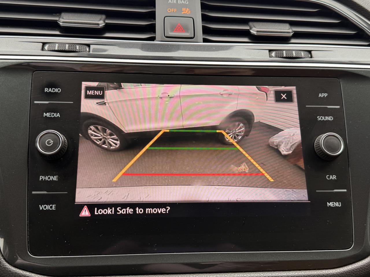 2019 Volkswagen Tiguan COMFORTLINE 4Motion Photo