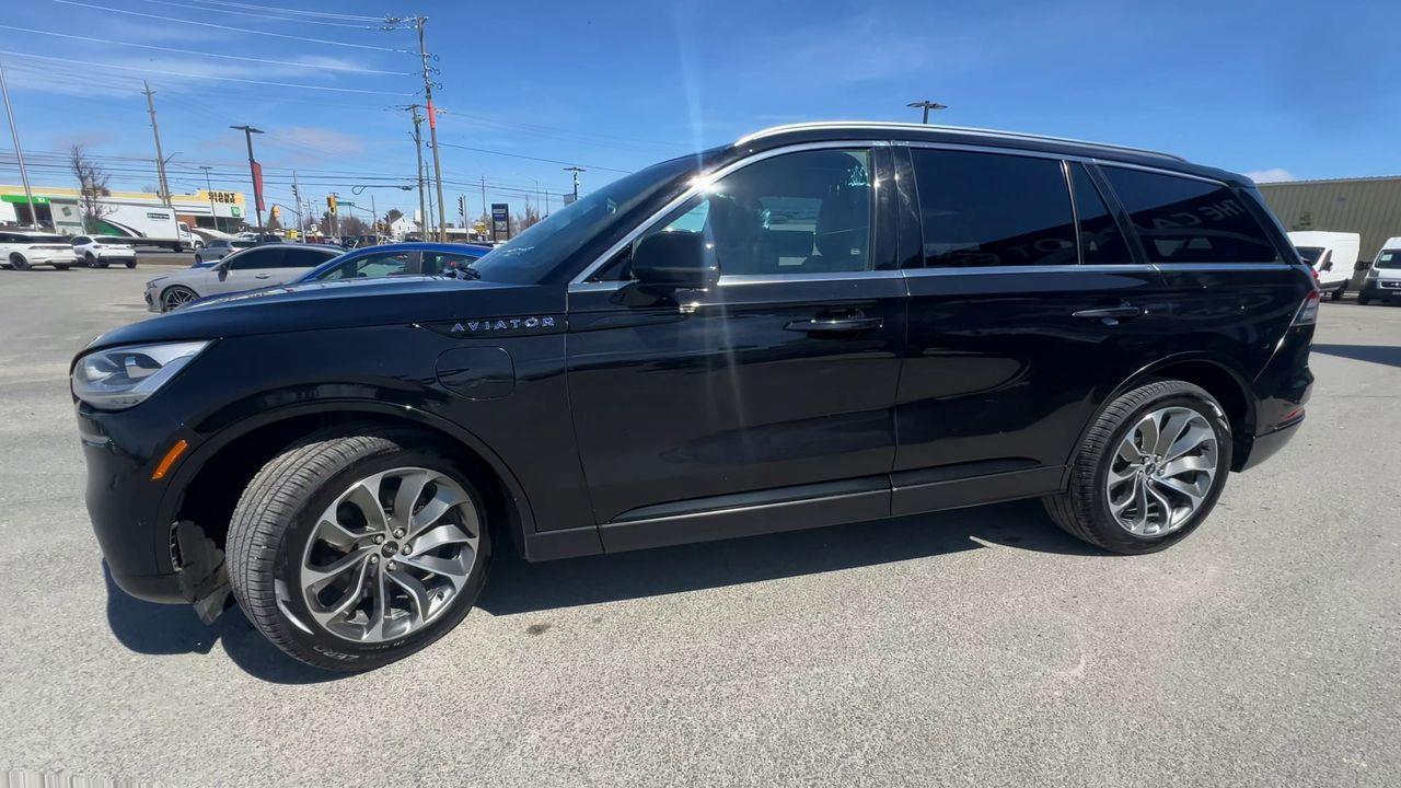 2023 Lincoln Aviator Grand Touring AWD Photo