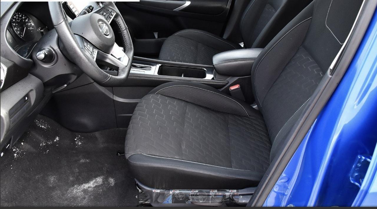 2021 Nissan Kicks SV Photo