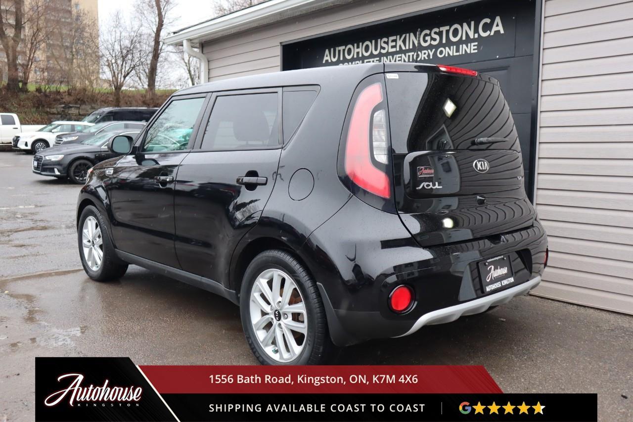 2017 Kia Soul EX ONLY 77,500 KM Photo4