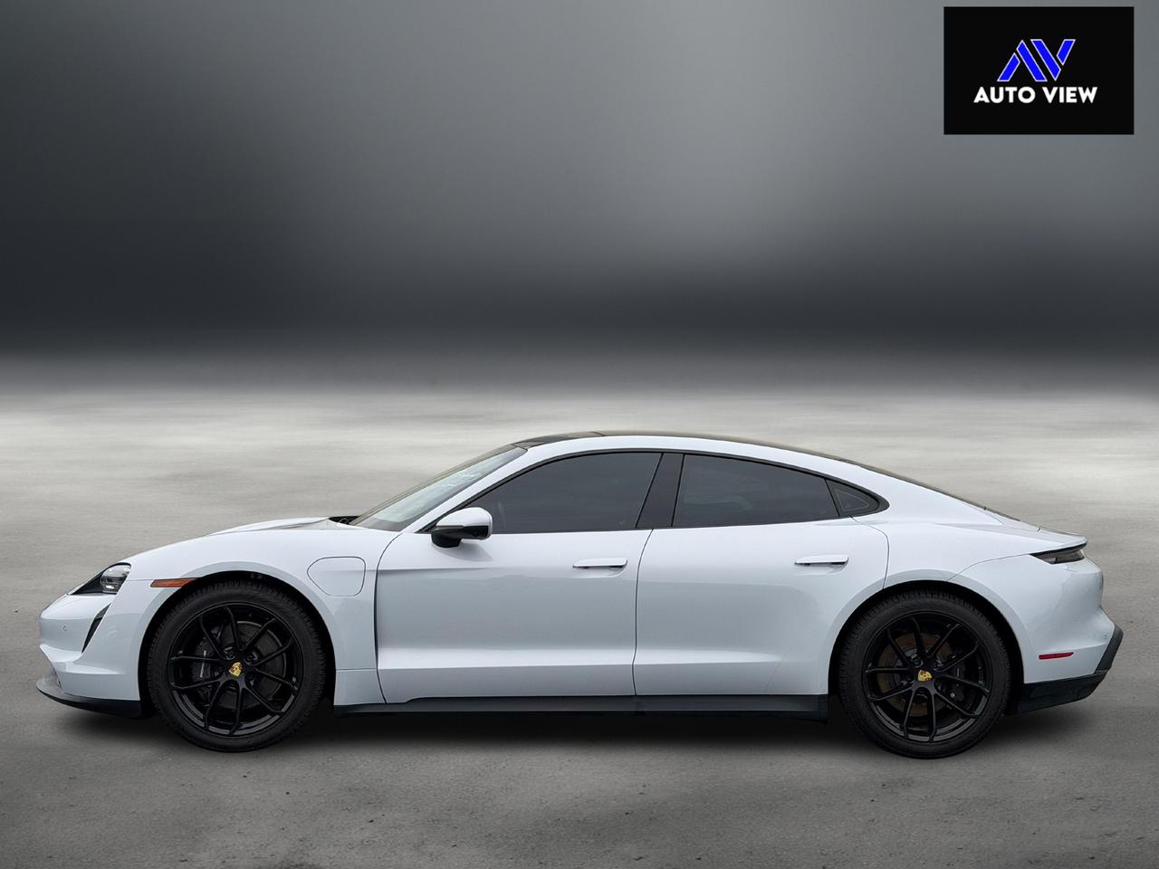 2021 Porsche Taycan Base **PREMIUM PACKAGE** Photo
