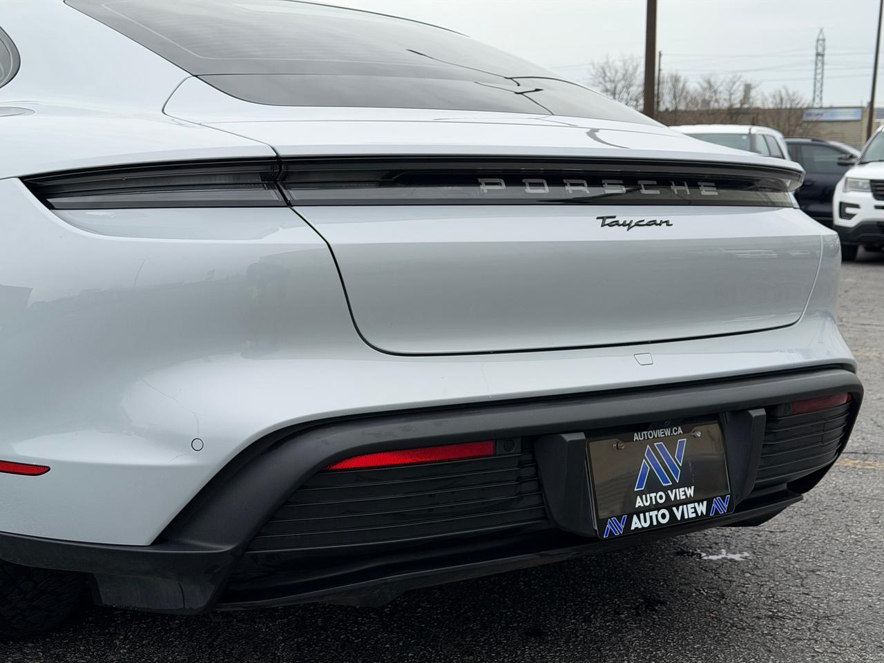 2021 Porsche Taycan Base **PREMIUM PACKAGE** Photo