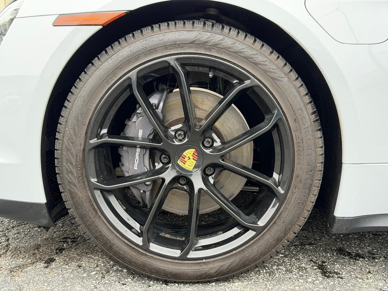2021 Porsche Taycan Base **PREMIUM PACKAGE** Photo