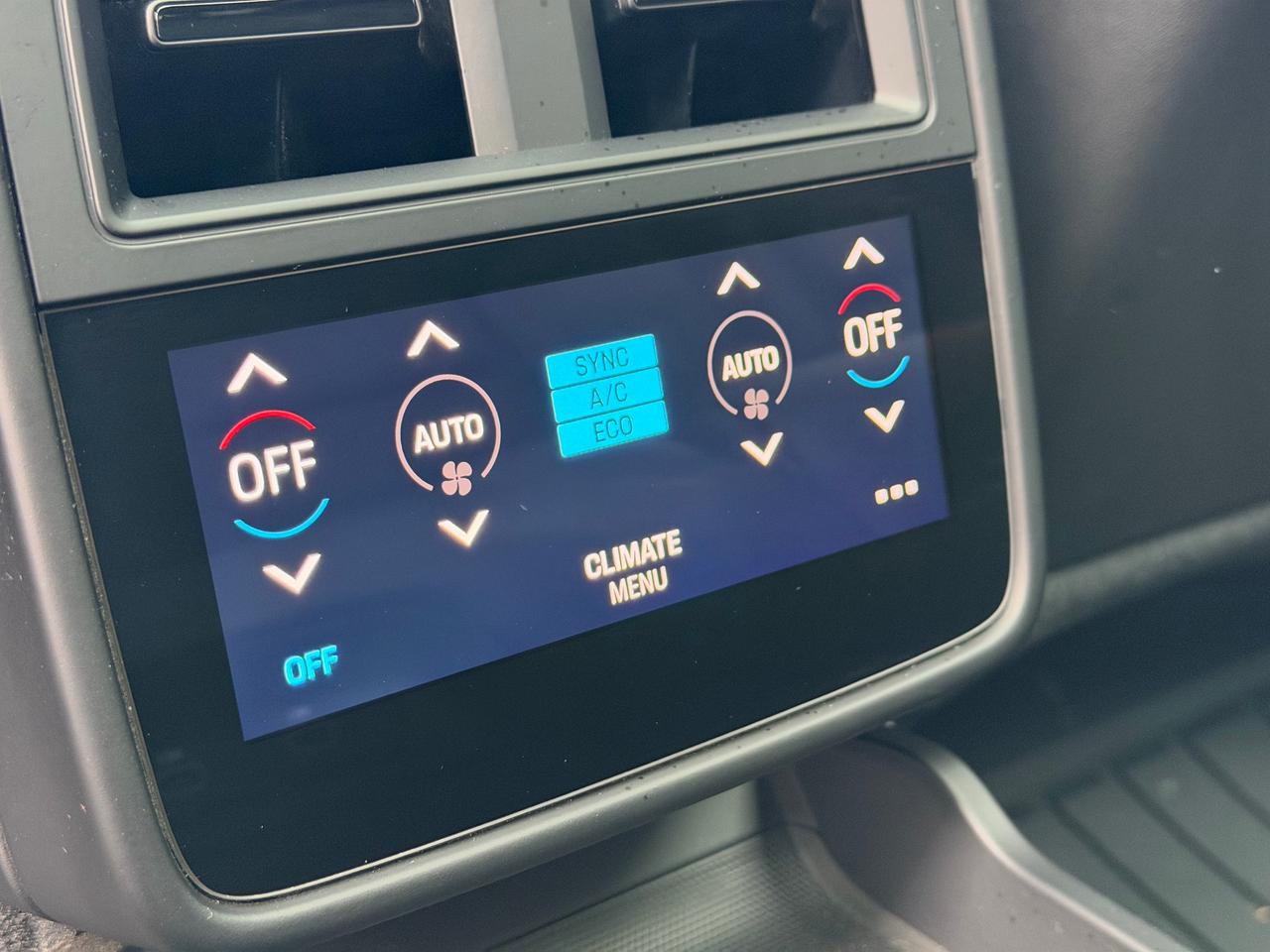 2021 Porsche Taycan Base **PREMIUM PACKAGE** Photo