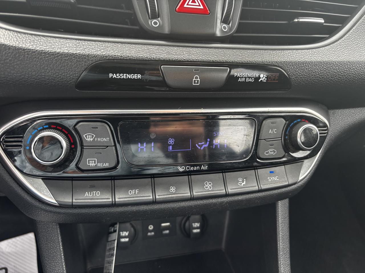 2018 Hyundai Elantra GT GLS, Panoramic Roof, Back-Up-Camera, Push Start Photo