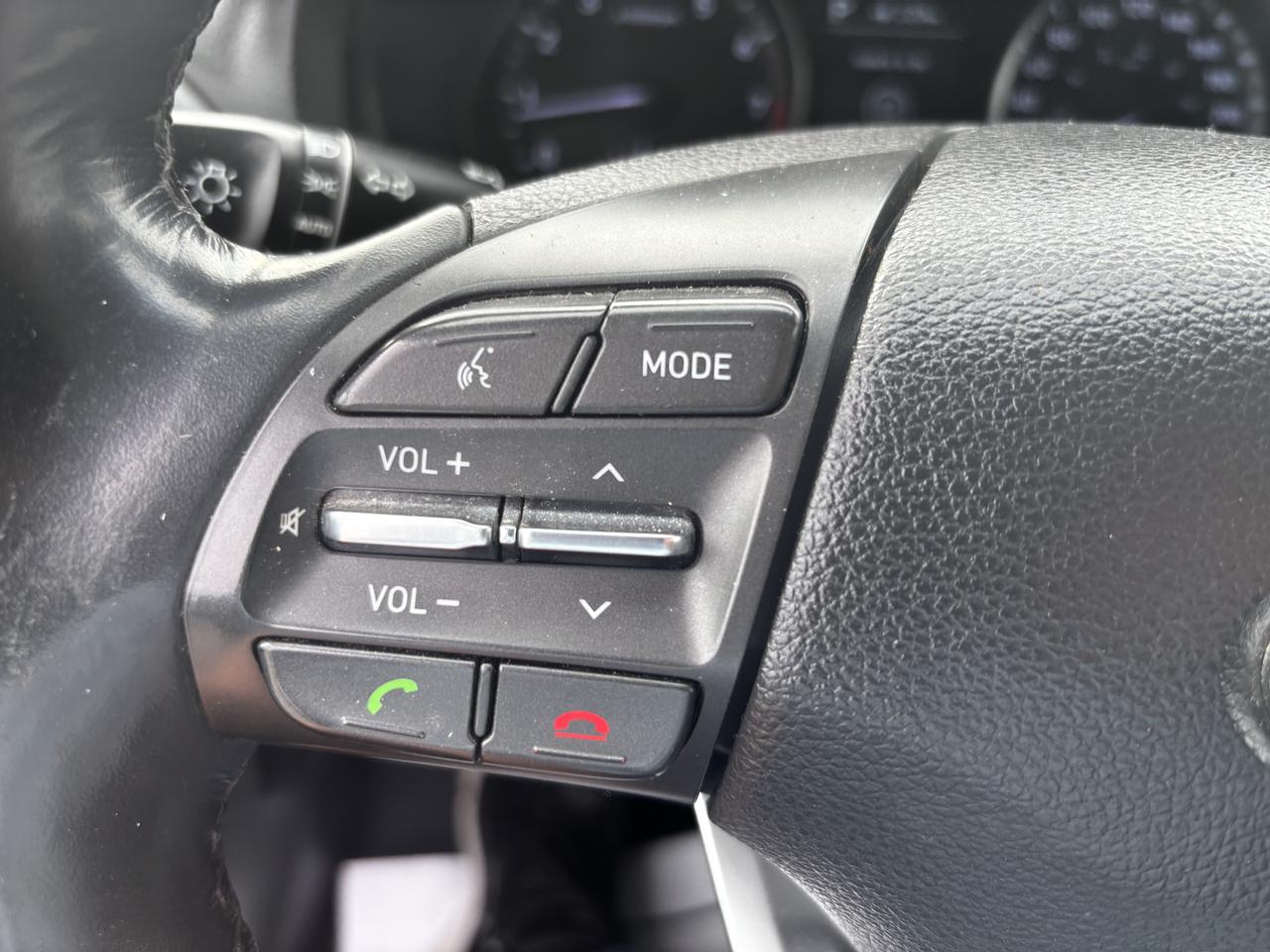 2018 Hyundai Elantra GT GLS, Panoramic Roof, Back-Up-Camera, Push Start Photo