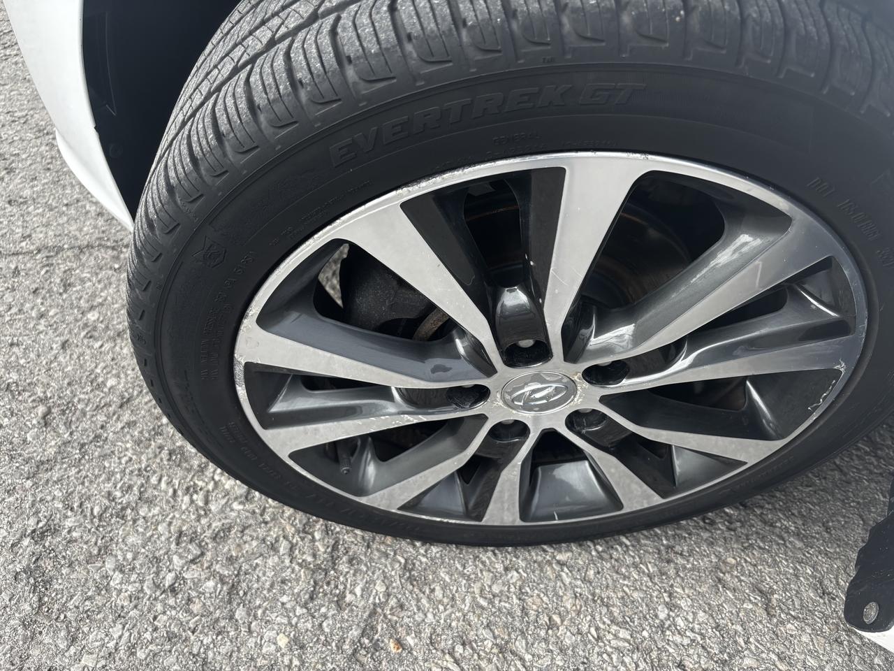 2018 Hyundai Elantra GT GLS, Panoramic Roof, Back-Up-Camera, Push Start Photo