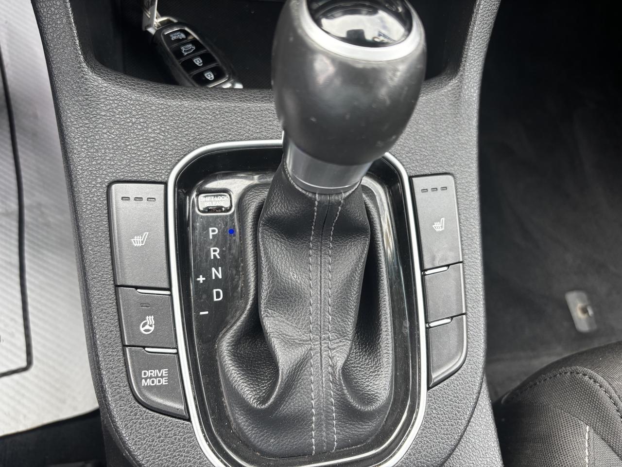 2018 Hyundai Elantra GT GLS, Panoramic Roof, Back-Up-Camera, Push Start Photo