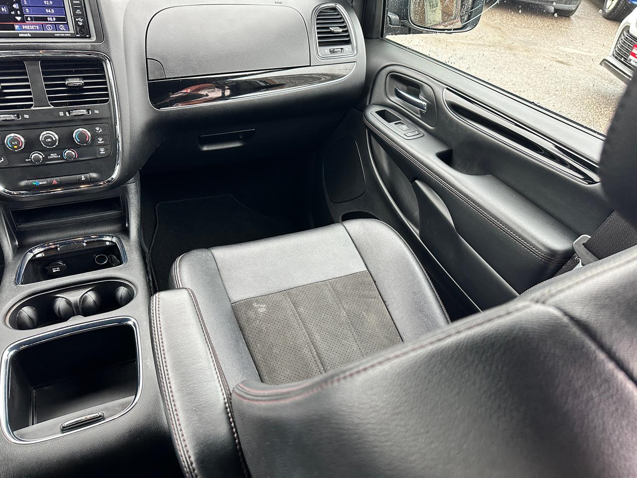 2019 Dodge Grand Caravan 35thAnniv. Leather Stow'N'Go BackupCam RemStart XM Photo