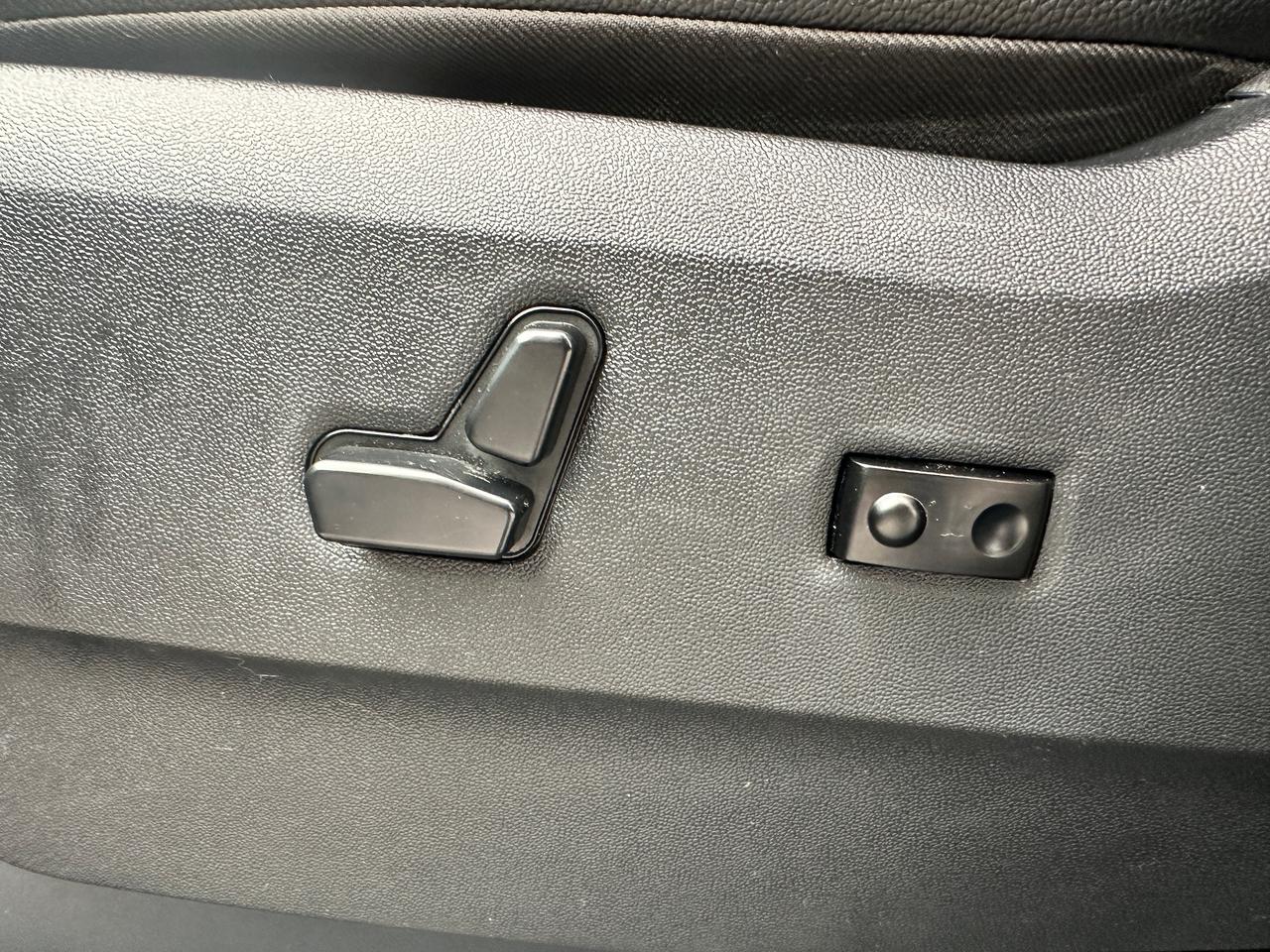 2019 Dodge Grand Caravan 35thAnniv. Leather Stow'N'Go BackupCam RemStart XM Photo