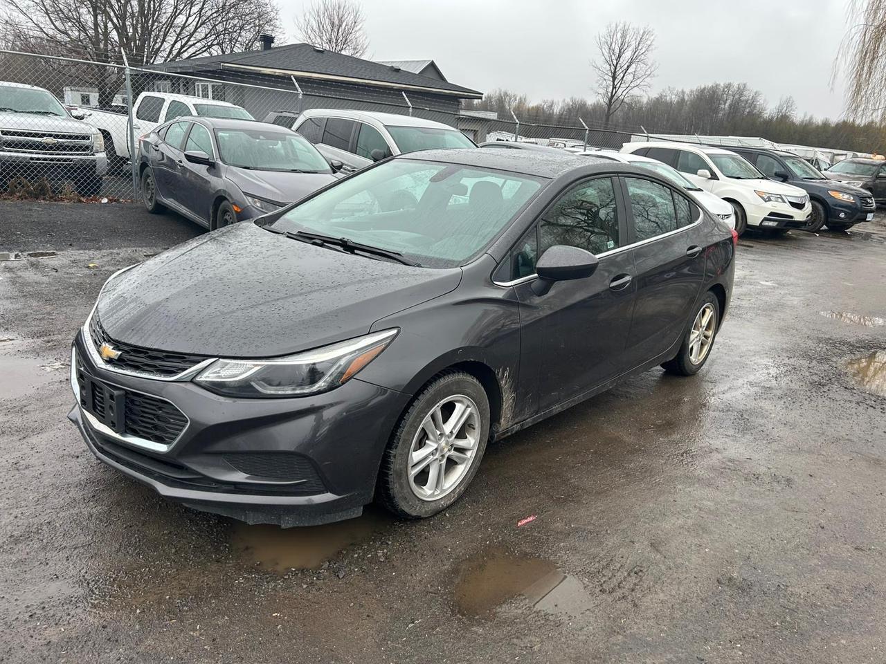 2016 Chevrolet Cruze LT Photo