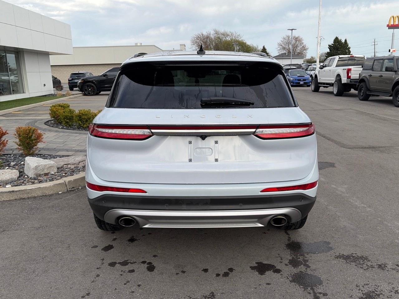 2025 Lincoln Corsair Reserve AWD Photo3