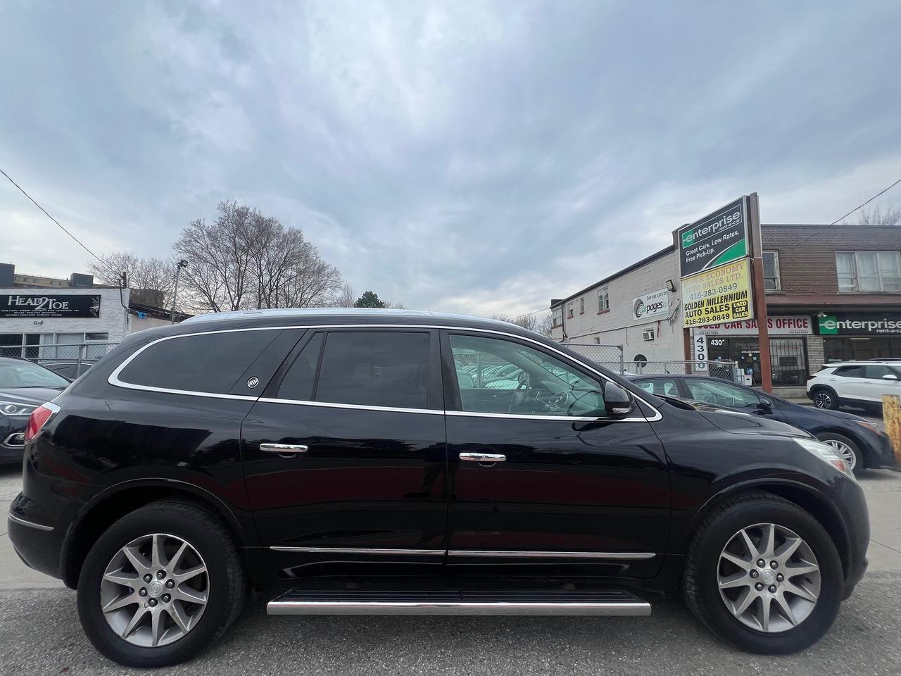 2017 Buick Enclave LEATHER -BACK CAM-BLUETOOTH-HEATED SEATS Photo