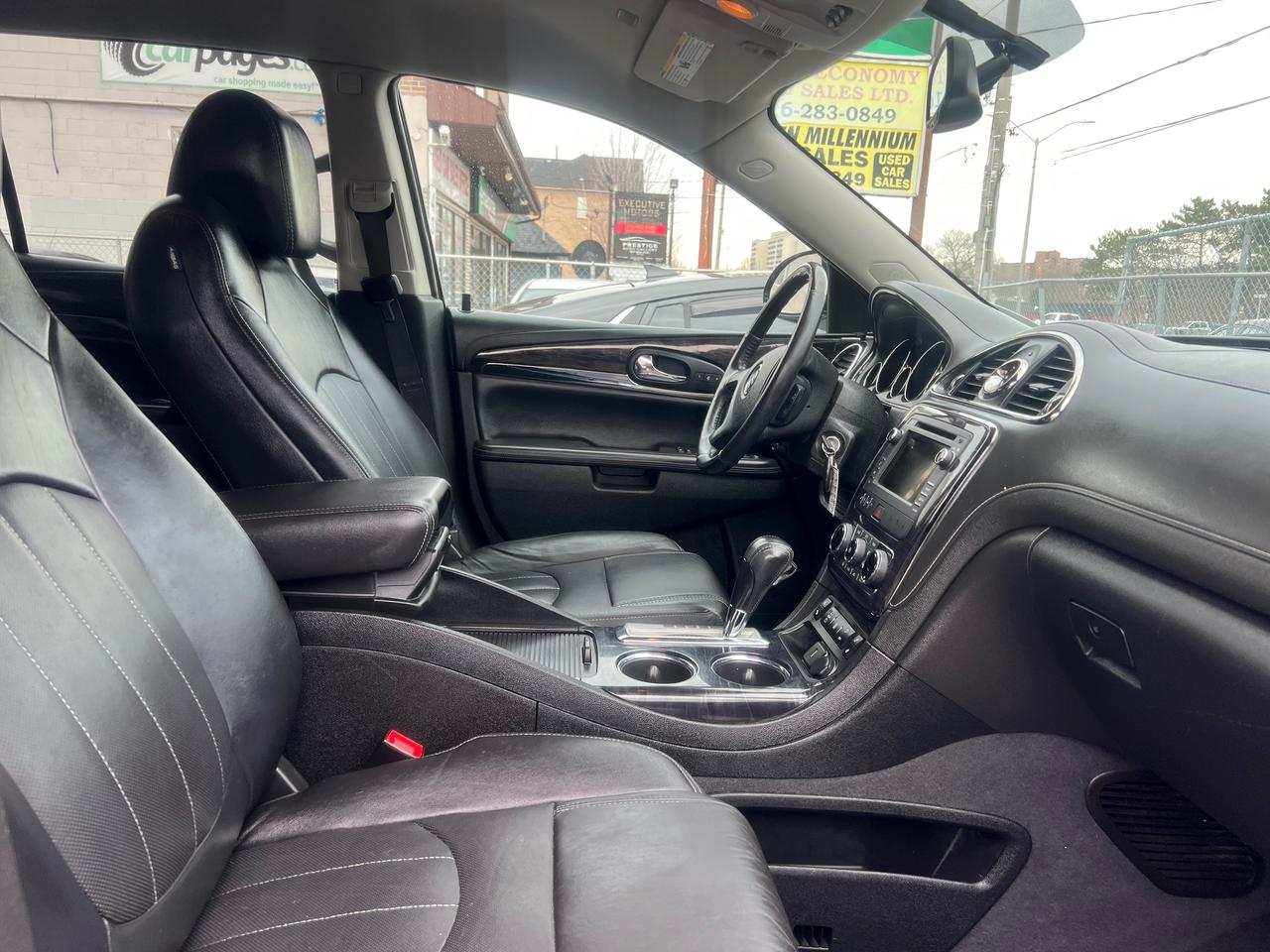 2017 Buick Enclave LEATHER -BACK CAM-BLUETOOTH-HEATED SEATS Photo