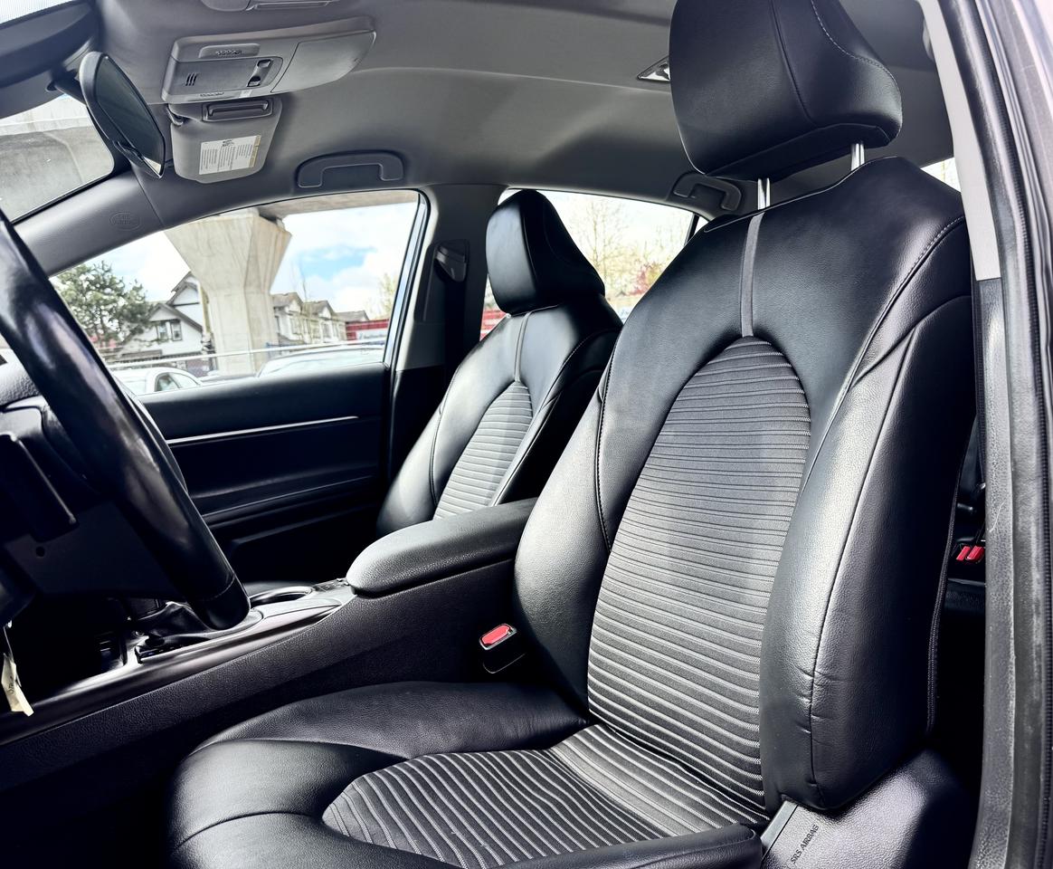 2023 Toyota Camry FINANCING AVAILABLE Photo9