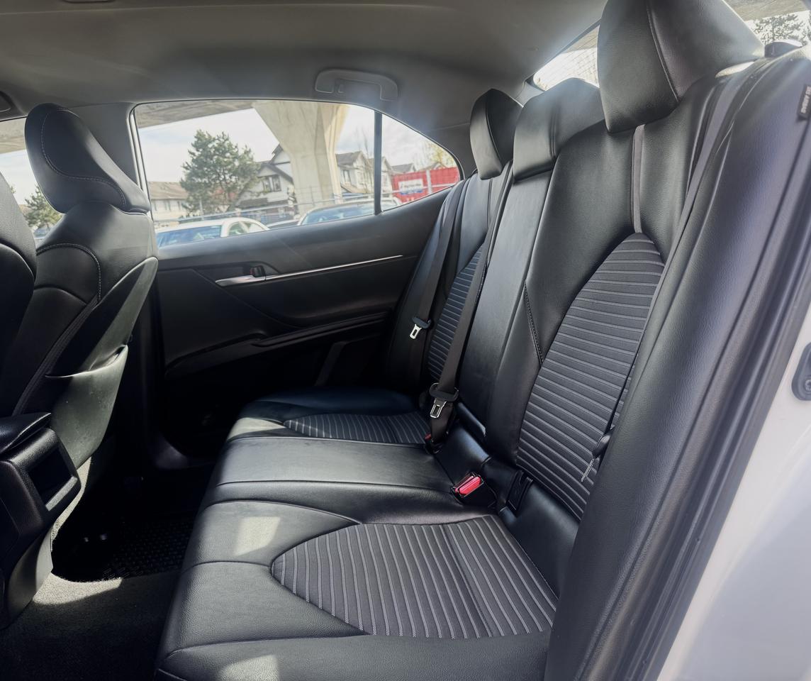 2024 Toyota Camry FINANCING AVAILABLE Photo14
