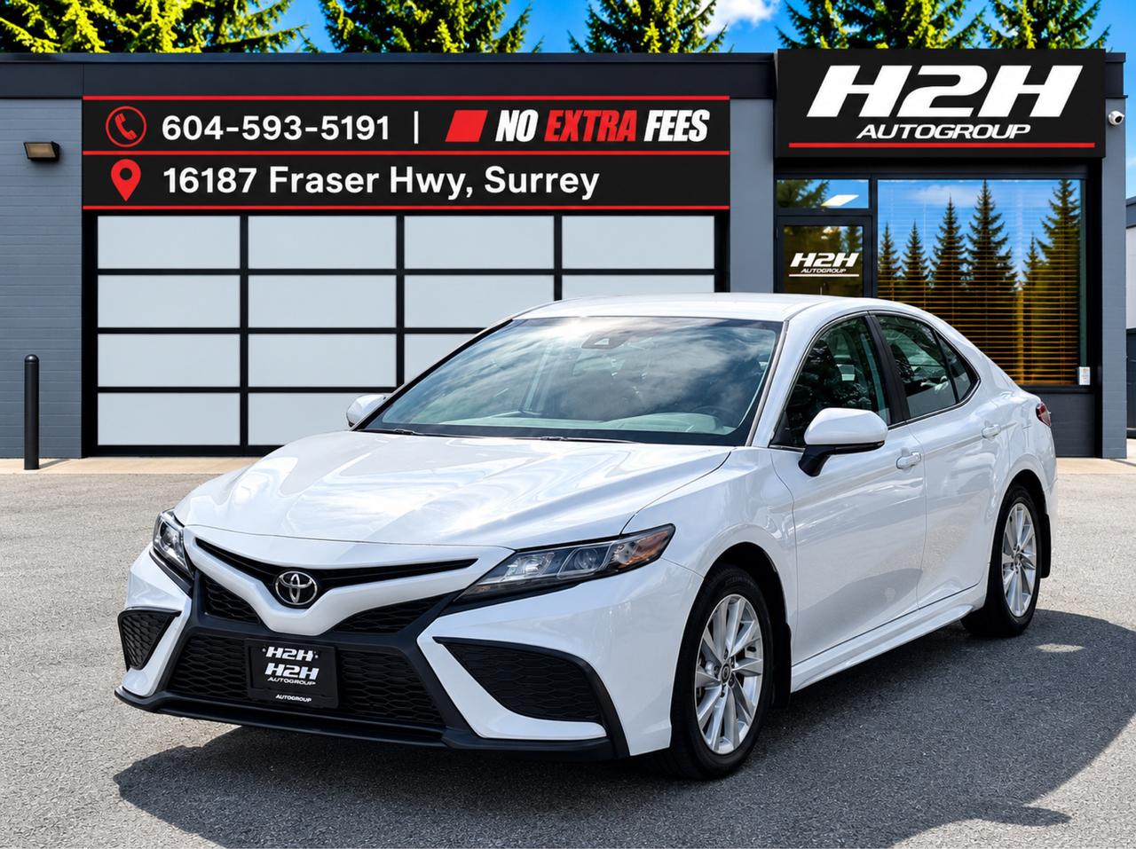 2024 Toyota Camry FINANCING AVAILABLE Photo1