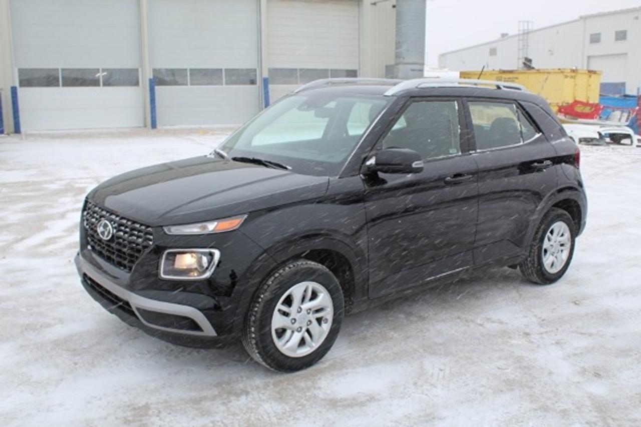 2024 Hyundai Venue Preferred IVT w/Htd cloth, BUC - Photo #1