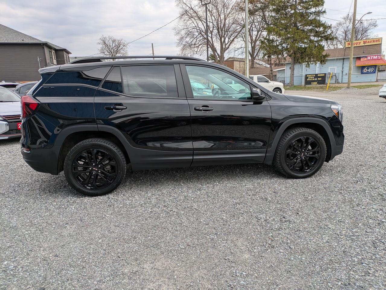 2022 GMC Terrain AWD 4DR SLE Photo