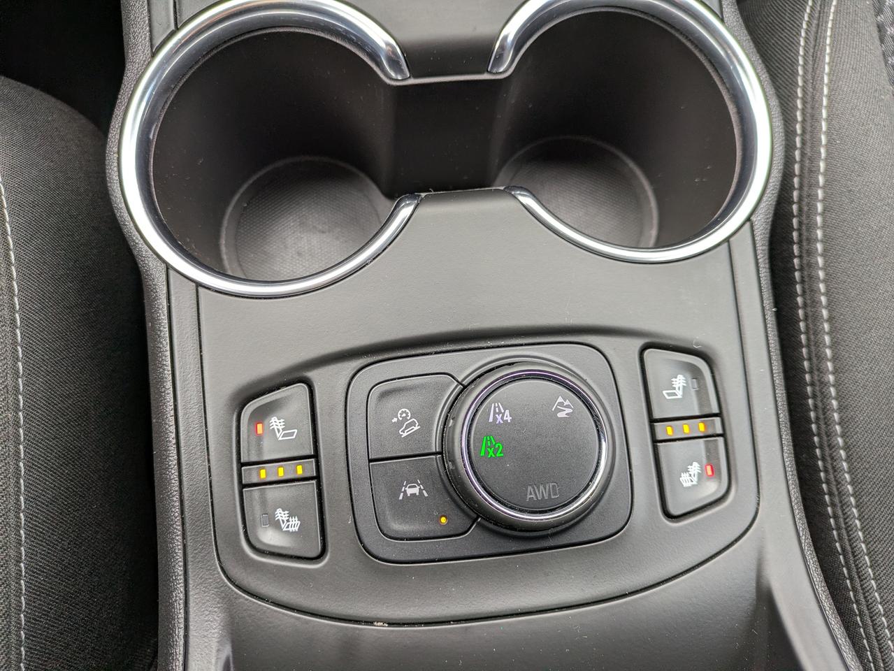 2022 GMC Terrain AWD 4DR SLE Photo
