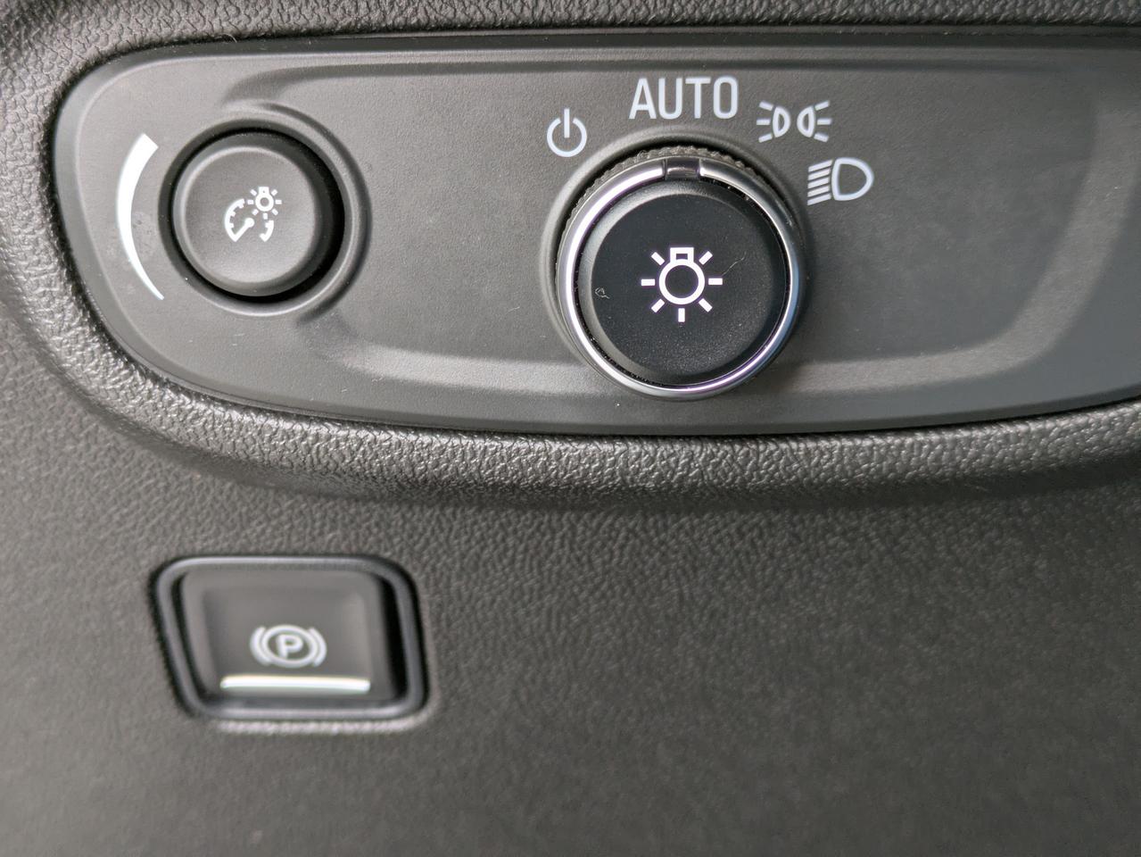 2022 GMC Terrain AWD 4DR SLE Photo