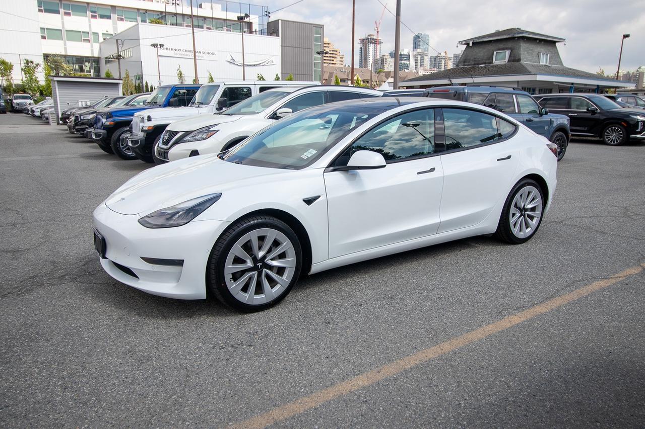 2021 Tesla Model 3 STANDARD RANGE PLUS Photo1