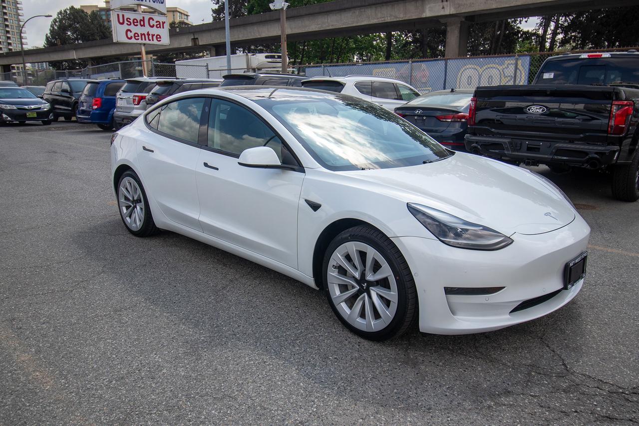 2021 Tesla Model 3 STANDARD RANGE PLUS Photo3