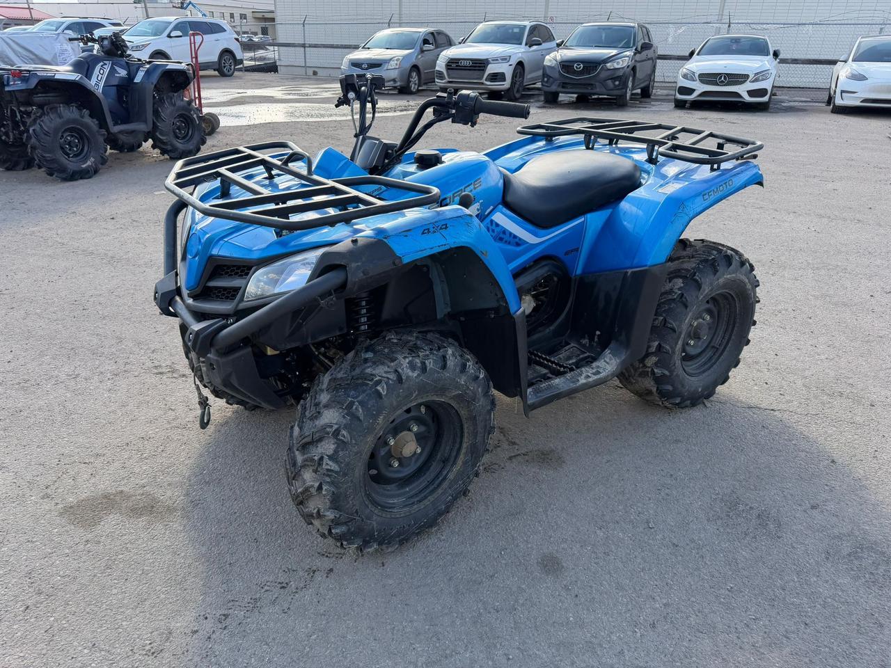 <p data-start=51 data-end=440>The 2022 CFMOTO CFORCE 500 HO is built for riders who want dependable performance, strong value, and versatile capability for both work and trail riding. Powered by a reliable 495 cc fuel-injected single-cylinder engine, it delivers smooth throttle response, solid torque, and efficient power &mdash; perfect for hauling gear, navigating trails, or tackling everyday tasks with confidence.</p><p data-start=51 data-end=440>&nbsp;</p><p data-start=442 data-end=789>Purpose-built for all-around use, the CFORCE 500 HO features selectable 2WD/4WD with an electric locking front differential for added traction in changing terrain. Its independent double A-arm suspension provides a comfortable, controlled ride over rough ground, while Electronic Power Steering (EPS) reduces rider fatigue and improves handling.</p><p data-start=442 data-end=789>&nbsp;</p><p data-start=791 data-end=1120>Equipped with practical features like a factory-installed 2,500 lb winch, front and rear cargo racks, a 2-inch receiver hitch, and a full digital display, this ATV blends utility with modern convenience. Durable wheels and all-terrain tires, along with solid ground clearance, make it ready for mud, trails, or job site duties.</p><p data-start=791 data-end=1120>&nbsp;</p><p data-start=1122 data-end=1336>Whether you&rsquo;re working around the property, exploring trails, or heading out for weekend rides, the 2022 CFMOTO CFORCE 500 HO delivers reliable performance, comfort, and versatility in one affordable package.</p><p data-start=1122 data-end=1336>&nbsp;</p><p data-start=1338 data-end=1425>Contact us today to learn more about financing, trade-ins, or delivery across Canada!</p>