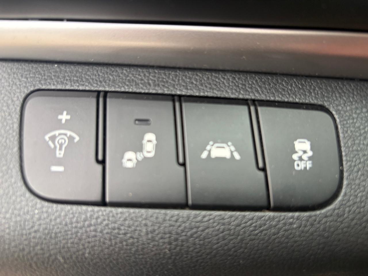 2019 Hyundai Elantra CERTIFIED,NO ACCIDENT,APPLE CARPLAY,ANDROID,S/ROOF Photo