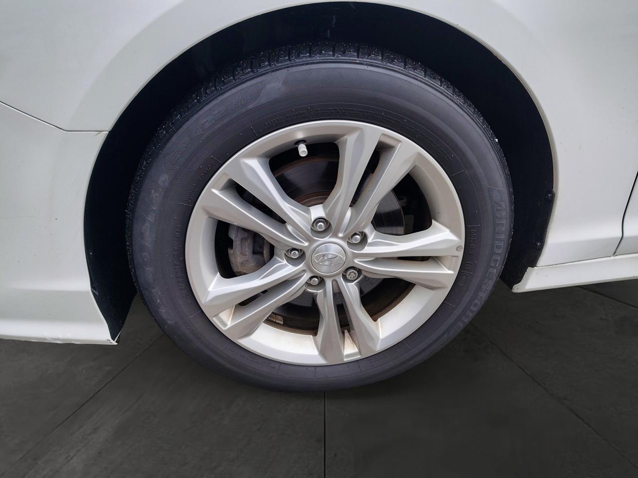 2019 Hyundai Sonata PREFERRED Photo