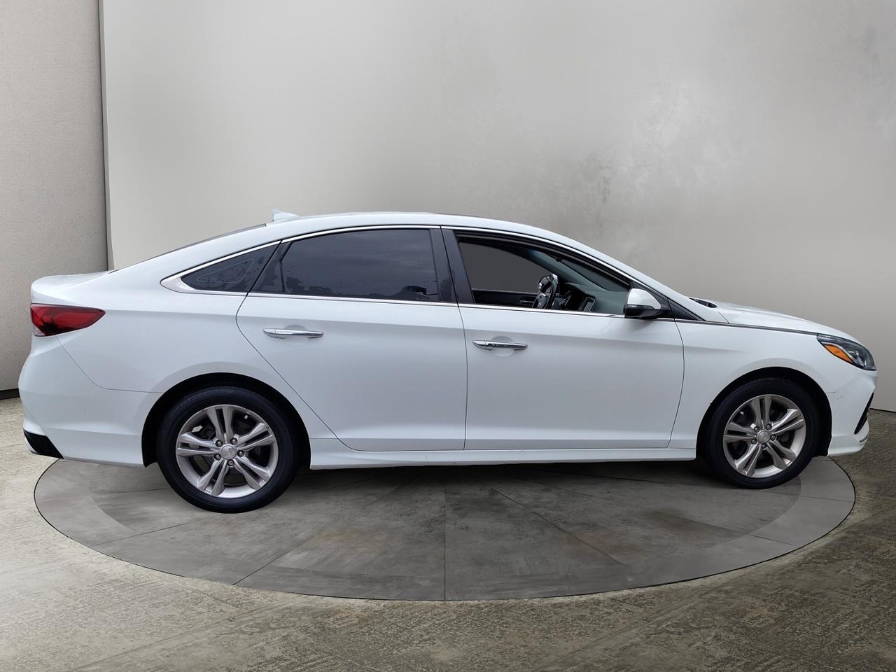 2019 Hyundai Sonata PREFERRED Photo