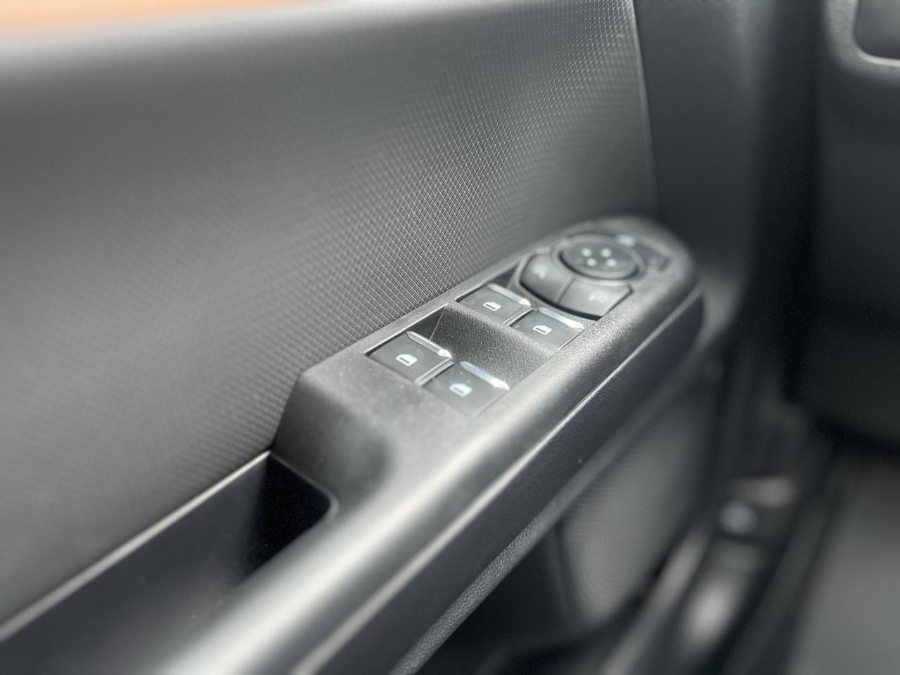 2026 Ford Bronco Sport Outer Banks 4x4 Photo2