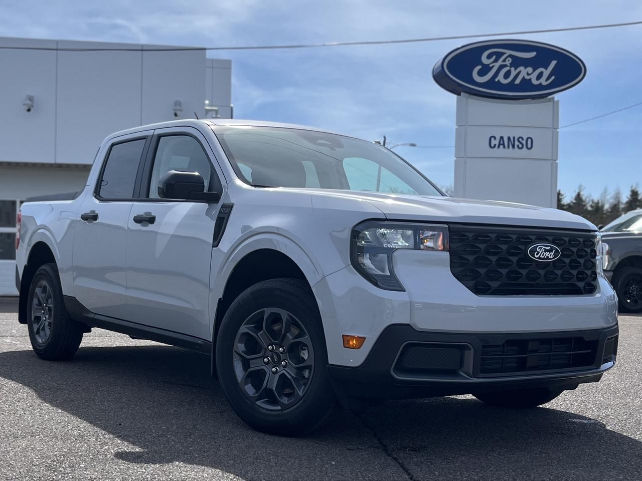 2026 Ford Maverick XLT AWD SuperCrew Photo0