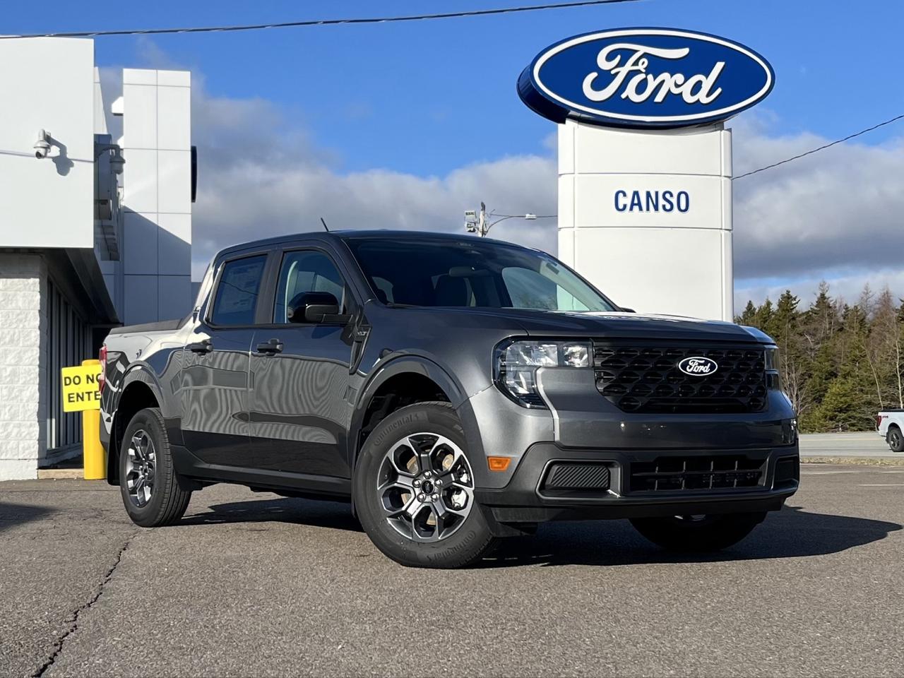 2026 Ford Maverick XLT AWD SuperCrew Photo0