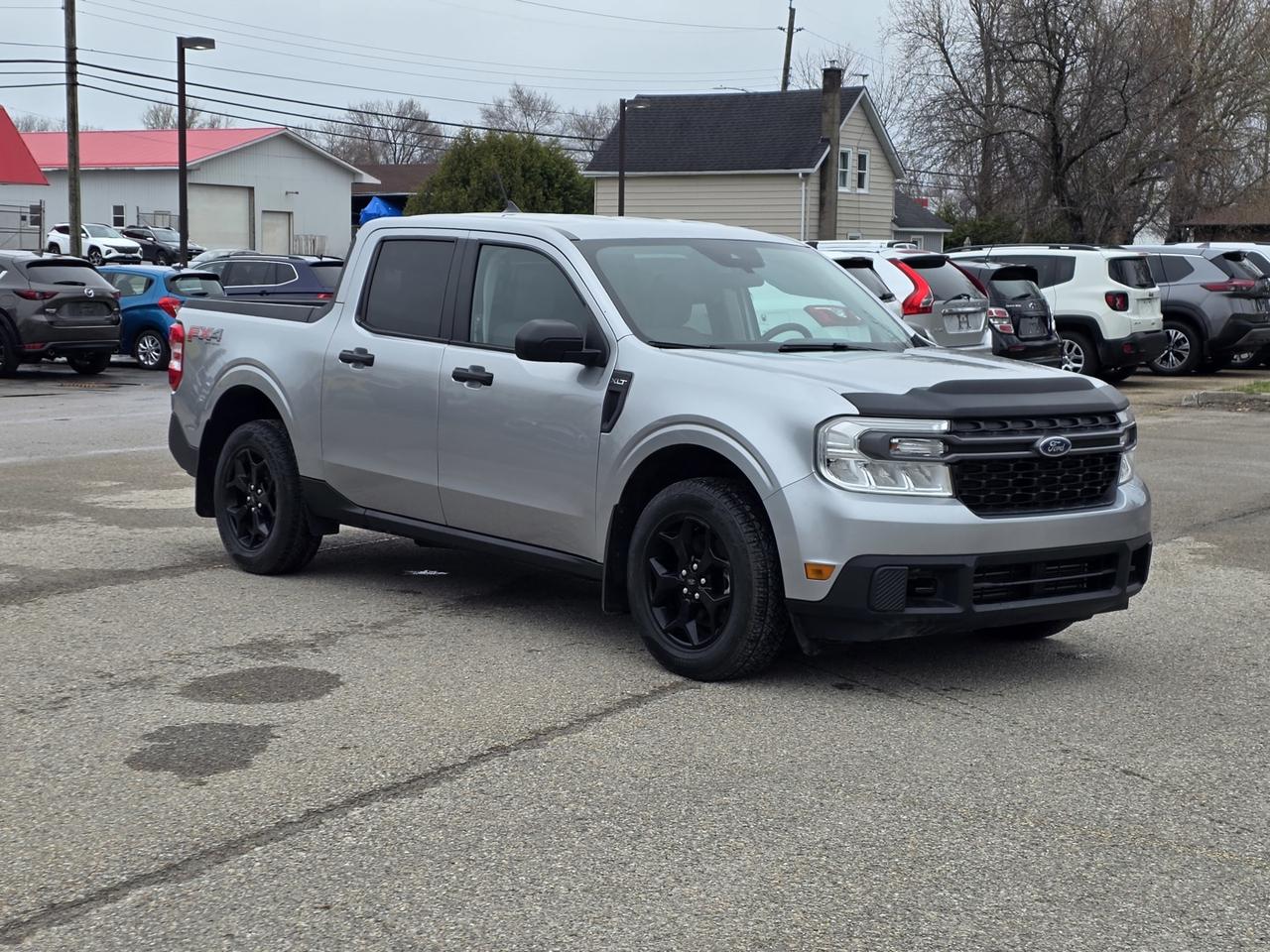 2022 Ford Maverick XLT AWD Photo