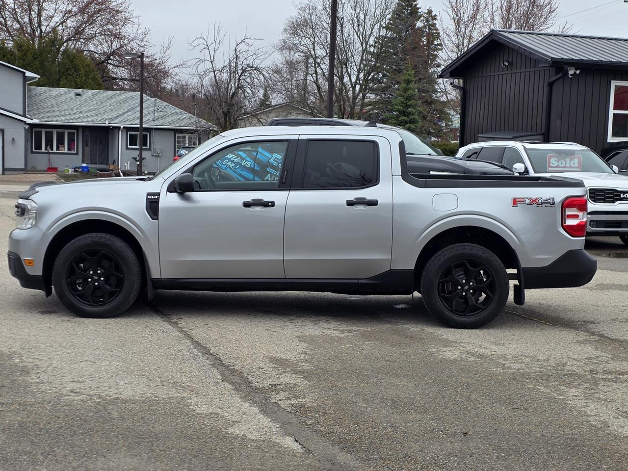 2022 Ford Maverick XLT AWD Photo
