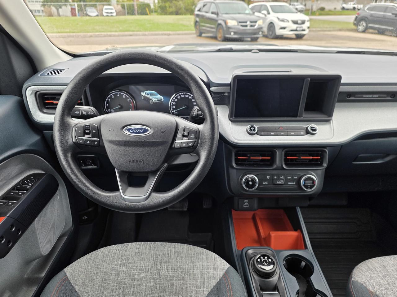 2022 Ford Maverick XLT AWD Photo