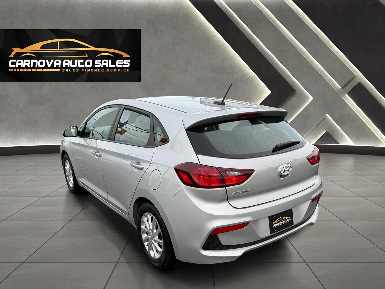 2019 Hyundai Accent Preferred+Winter+New All Season Tires+CLEAN CARFAX Photo3