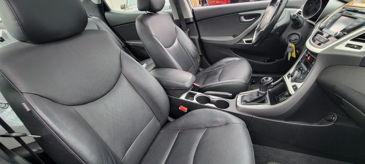 2013 Ford Explorer XLT Photo