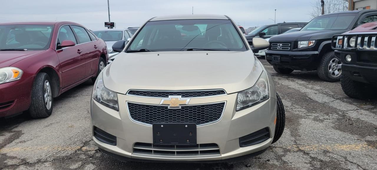2012 Chevrolet Cruze LT Turbo w/1SA Photo
