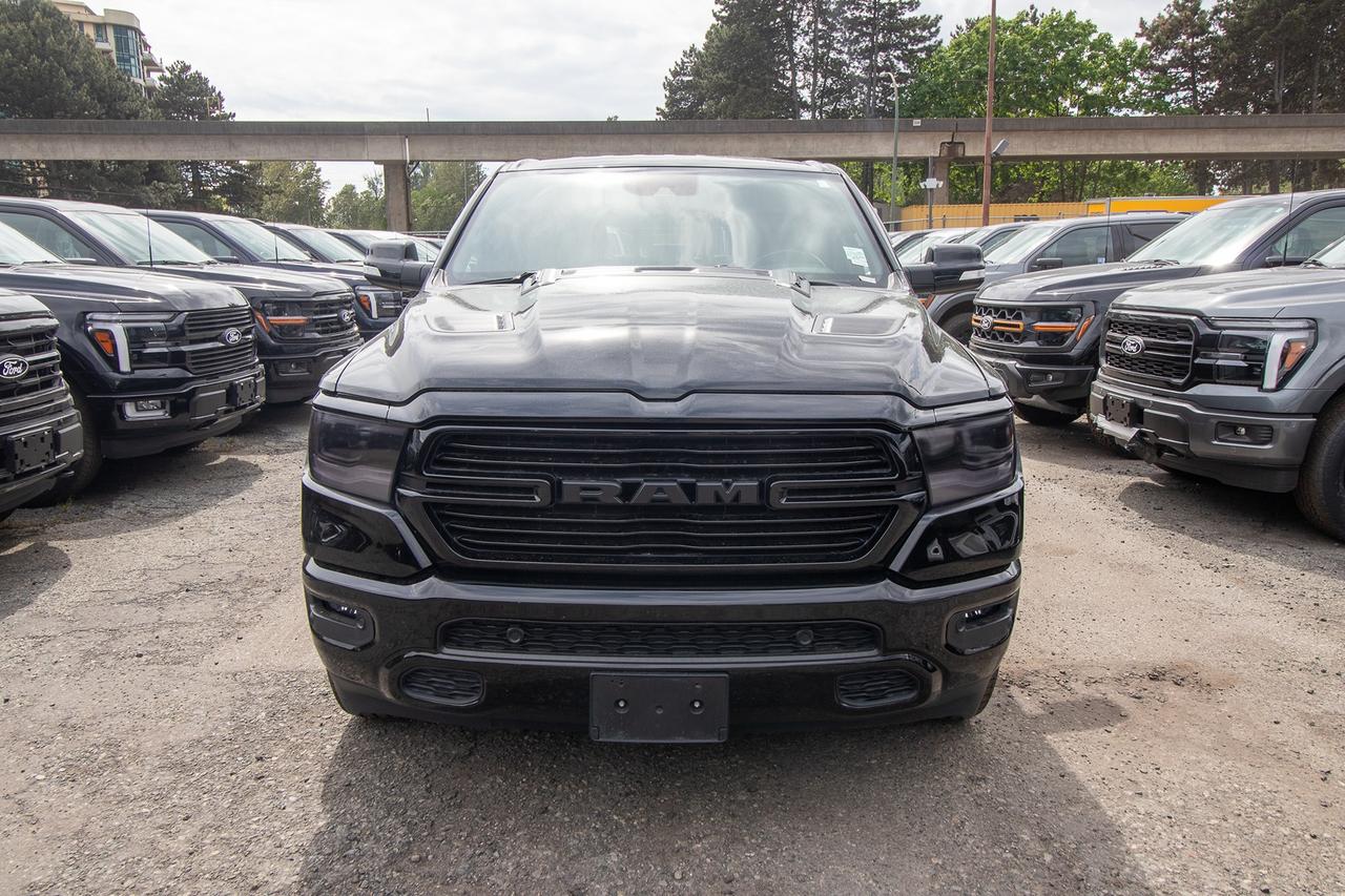 2022 RAM 1500 SPORT 4X4 CREW CAB 5'7" BOX Photo2