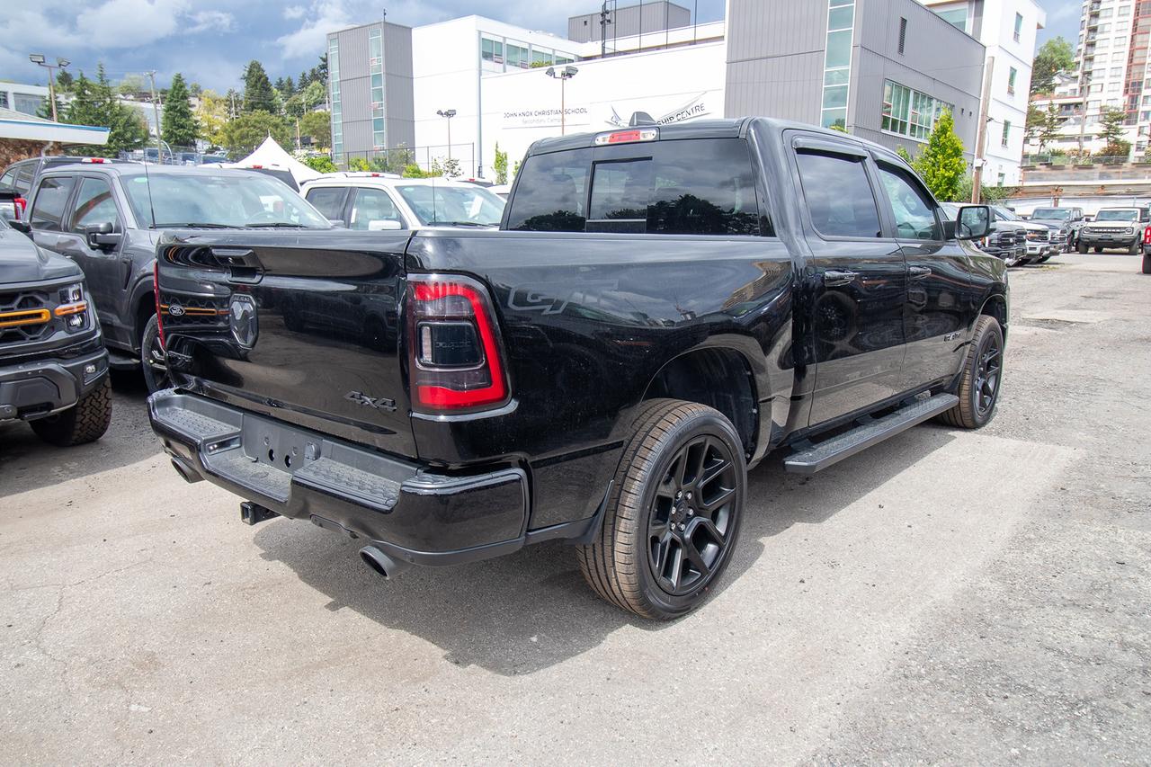 2022 RAM 1500 SPORT 4X4 CREW CAB 5'7" BOX Photo4