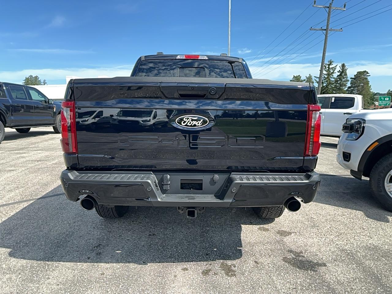 2026 Ford F-150 XLT SuperCrew 303A 4x4 Photo4