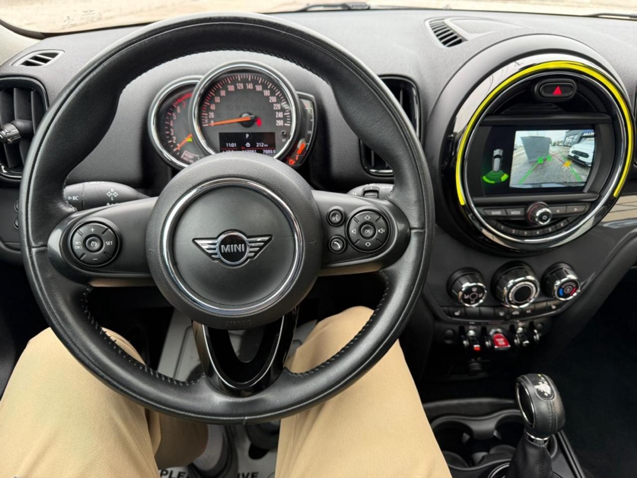 2019 MINI Cooper Countryman COOPER ALL4/ LEATHER/ REAR CAMERA/ SUNROOF - Photo #16
