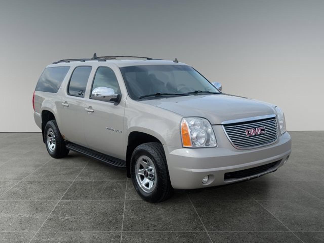 2009 GMC Yukon XL  - Photo #7