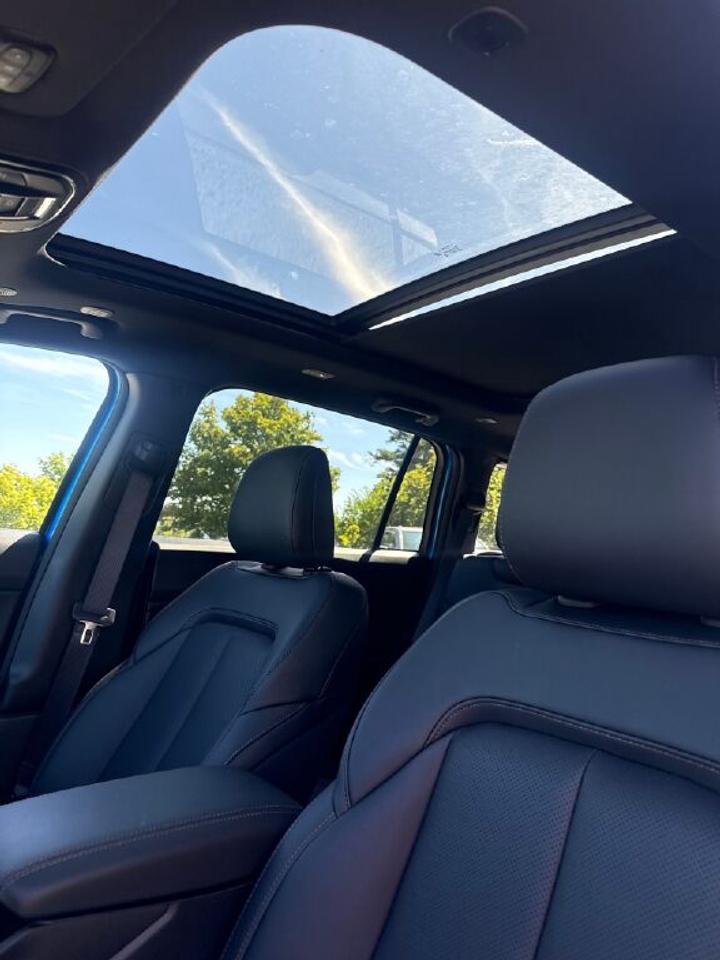 2026 Jeep Cherokee Limited Photo