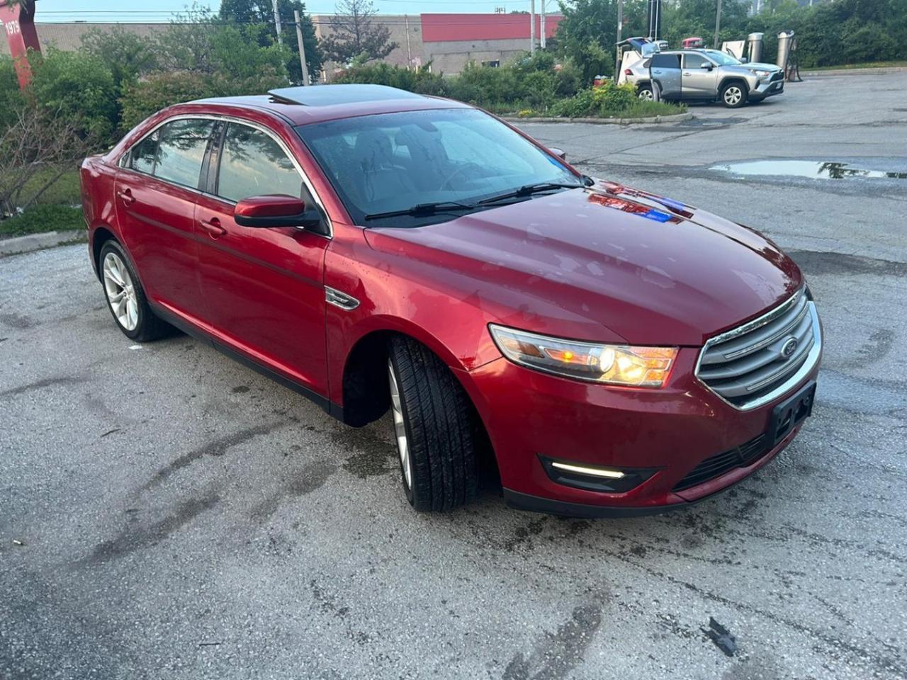 2013 Ford Taurus 4DR SDN SEL FWD Photo