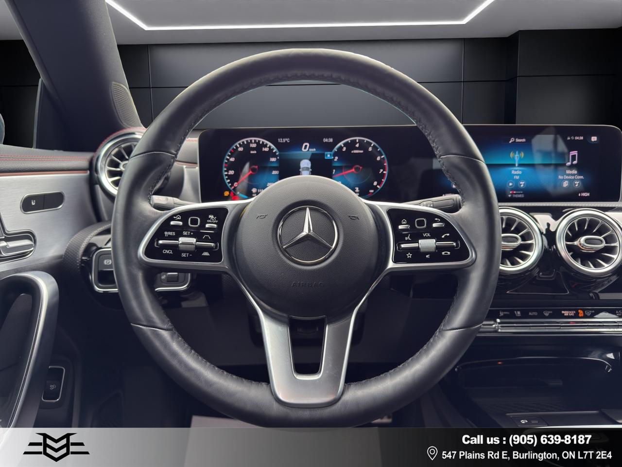 2020 Mercedes-Benz CLA-Class CLA 250 4MATIC - AMG PKG - LEATHER !!! Photo